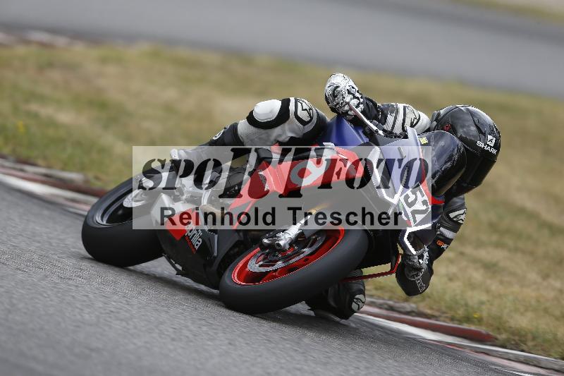 /32 07.07.2025 Plüss Moto Sport ADR/Einsteiger/52